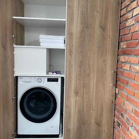Apartment Krantine - Self Check In Kaunas Buitenkant foto